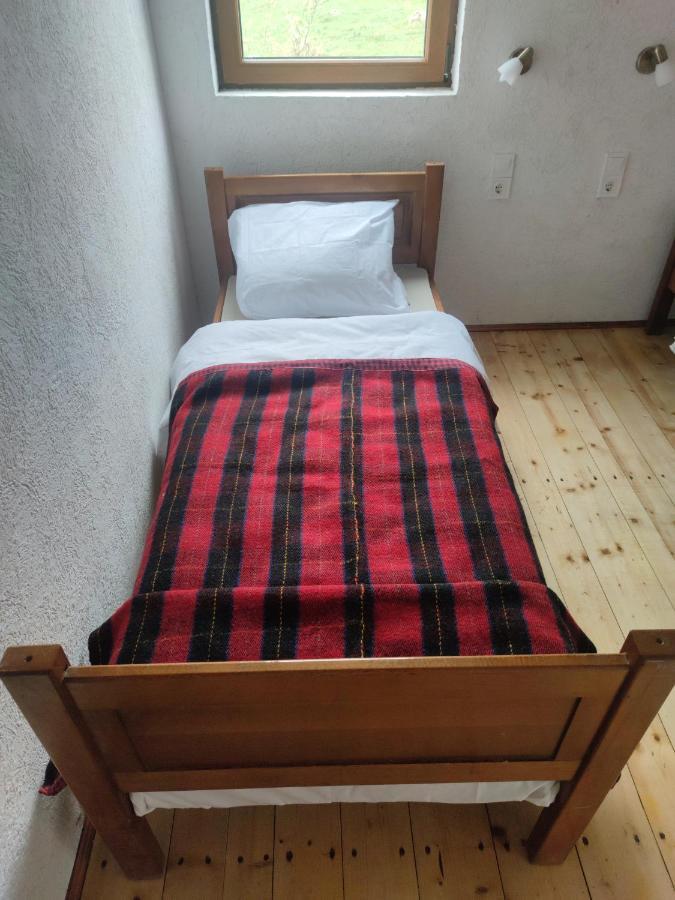 Vukov Konak - Wolf'S Lodge Žabljak Buitenkant foto